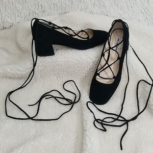 KARL LAGERFELD suede black lace up pump heels 8